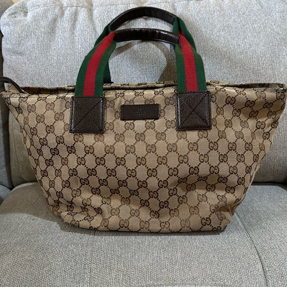 Gucci Handbags - GUCCI BAG